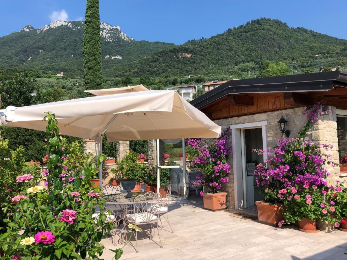 La Cascata Negli Ulivi Bed & Breakfast Toscolano Maderno Exterior foto
