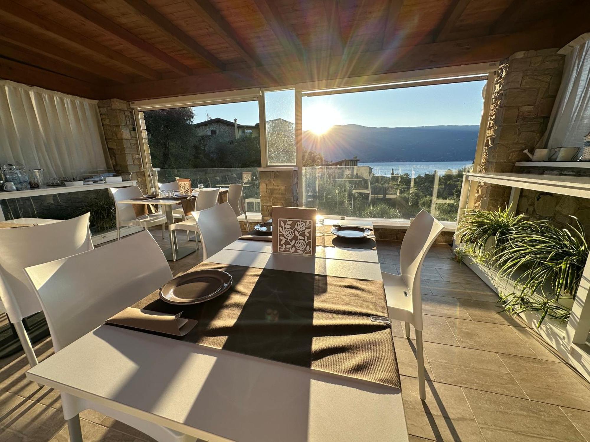 La Cascata Negli Ulivi Bed & Breakfast Toscolano Maderno Exterior foto