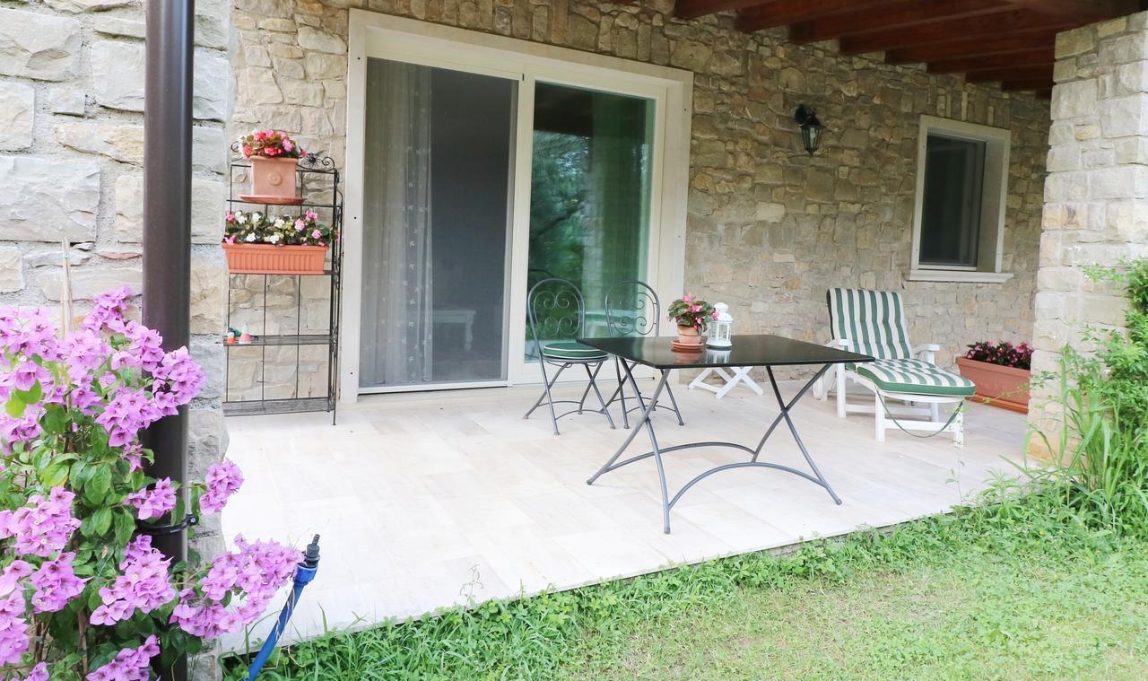 La Cascata Negli Ulivi Bed & Breakfast Toscolano Maderno Exterior foto