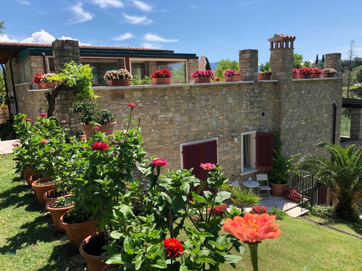 La Cascata Negli Ulivi Bed & Breakfast Toscolano Maderno Exterior foto